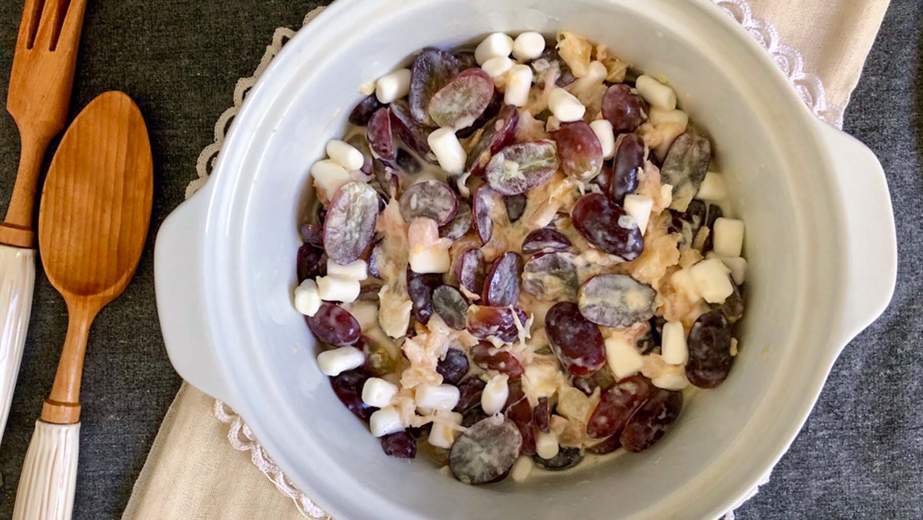 Amish Grape Salad