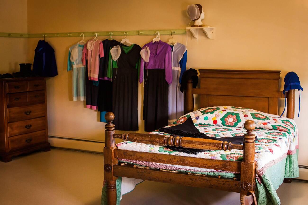 amish bedroom rules