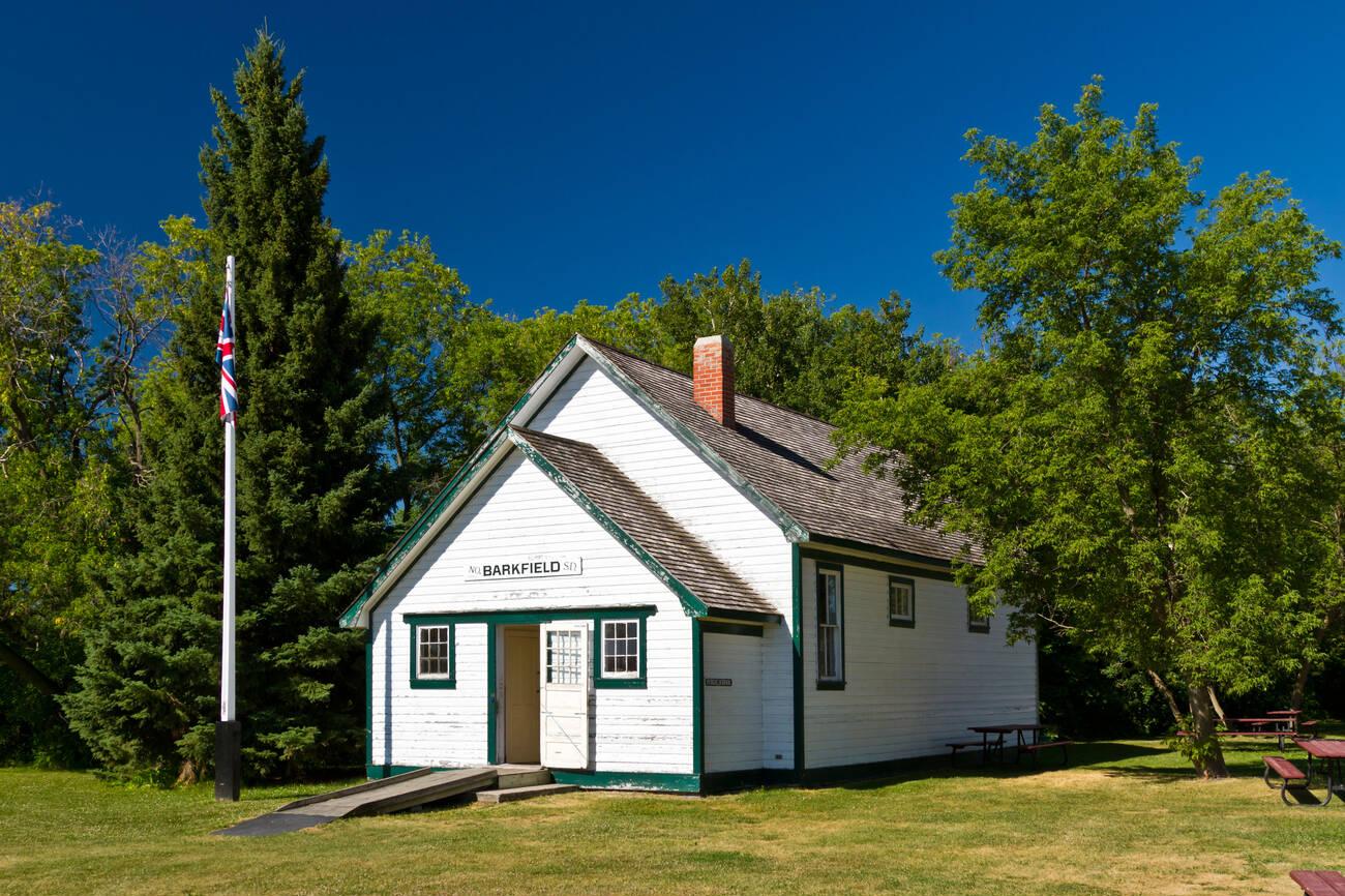 facts about amish schools