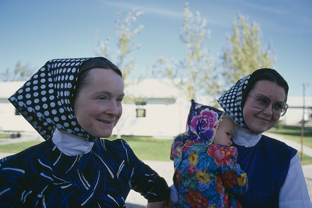 hutterites vs amish
