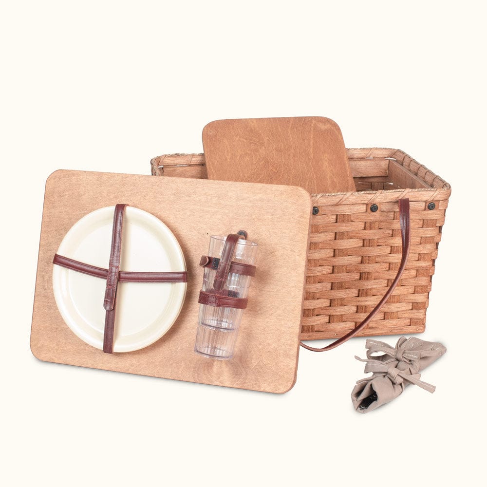 Traditional Picnic Basket | Classic Amish Woven Wicker Basket