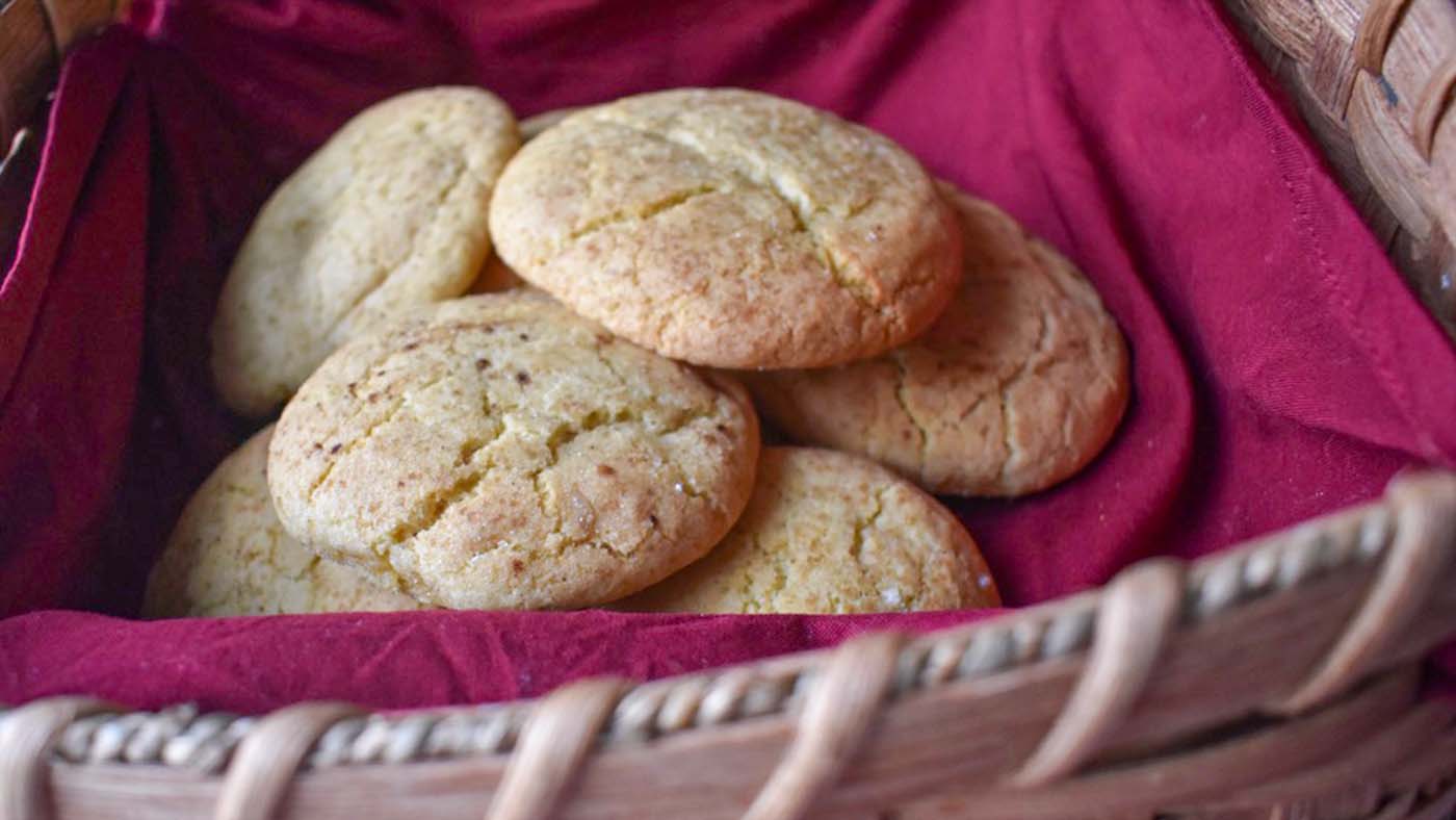 Amish Snickerdoodle Cookies
