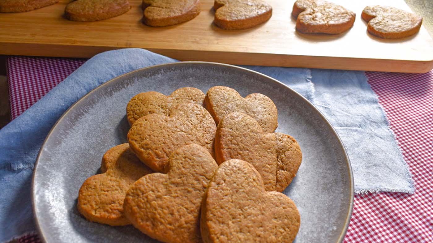 Amish Molasses Cookies