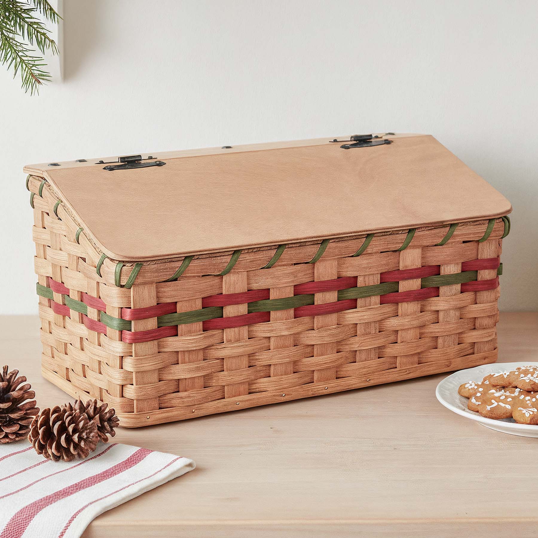Amish Bread Box | Woven Wooden Countertop Storage w/Lid Wine & Green