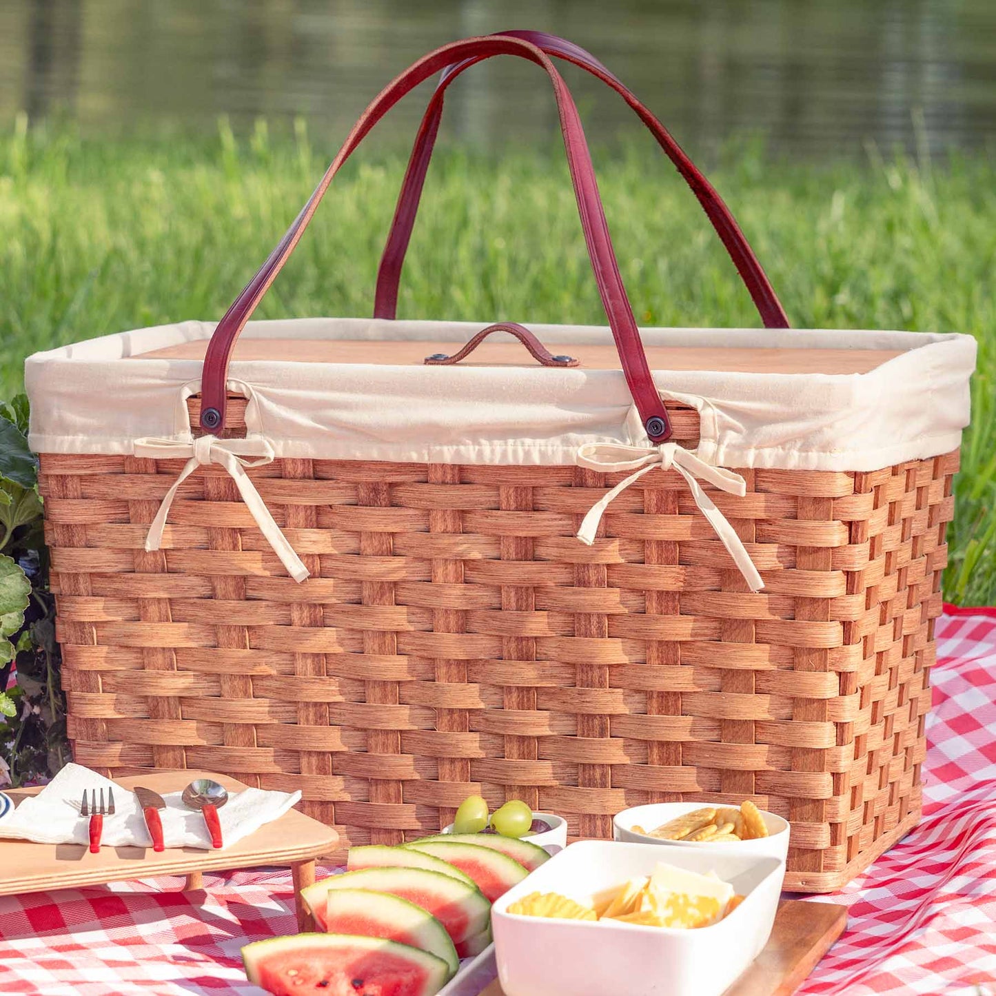 Extra-Large Picnic Basket | Giant Amish Woven Wicker Picnic Hamper Plain