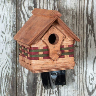 Vintage Wicker Amish Bird House: Rustic Wooden Cottage Design Wine & Green